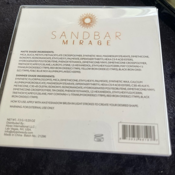 Makeup bag and assortment of makeup - Picture 7 of 9